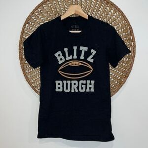 Steel City black Blitz Burgh graphic T-shirt size small